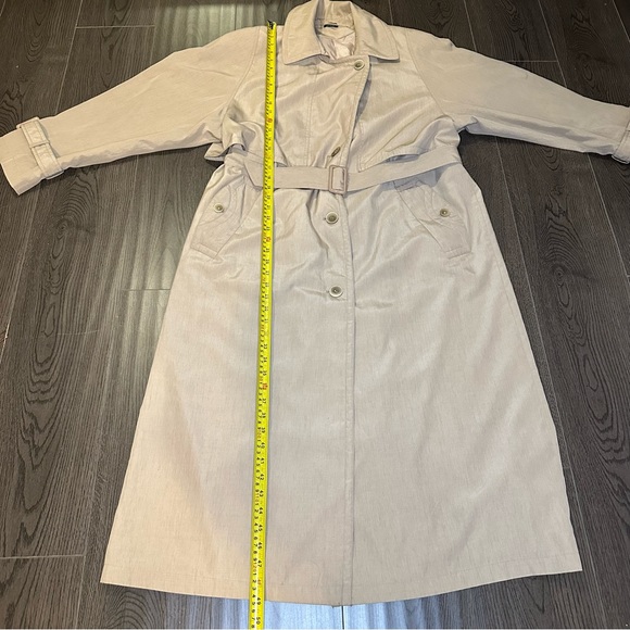 Utex Design Long Trench Coat Lightweight Lined Belt Tan Padded Shoulders Sz 16 - Picture 15 of 16